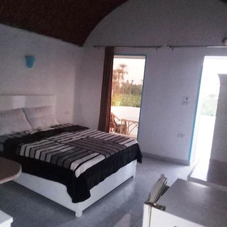 Adam Apartments Луксор Экстерьер фото