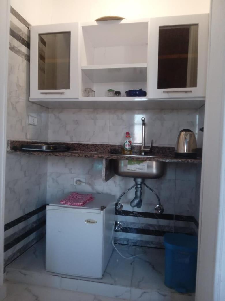 Adam Apartments Луксор Экстерьер фото